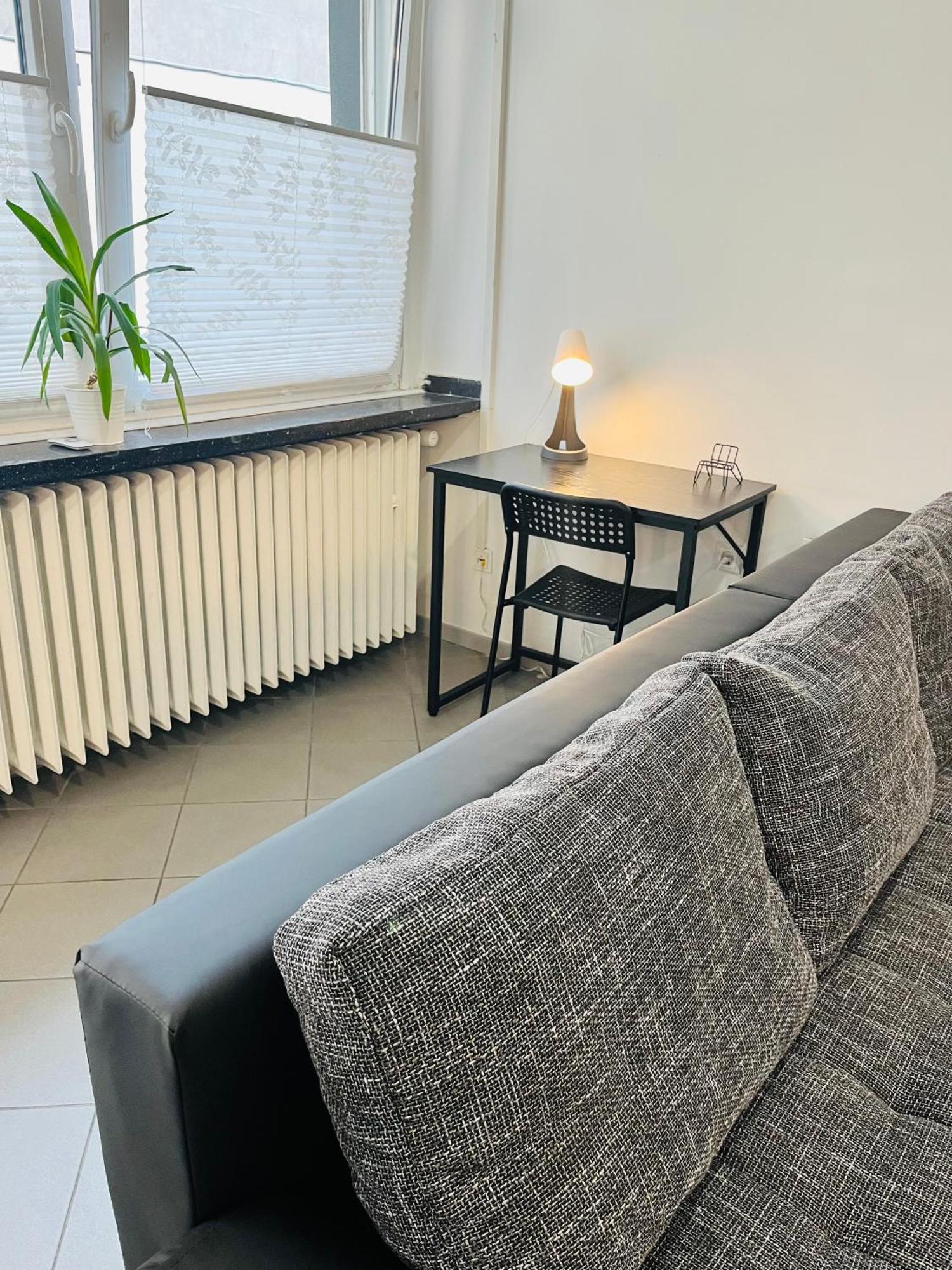 Apartment Central 10D 55Qm Wi-Fi Free Parking Calm Back House Dortmund Esterno foto