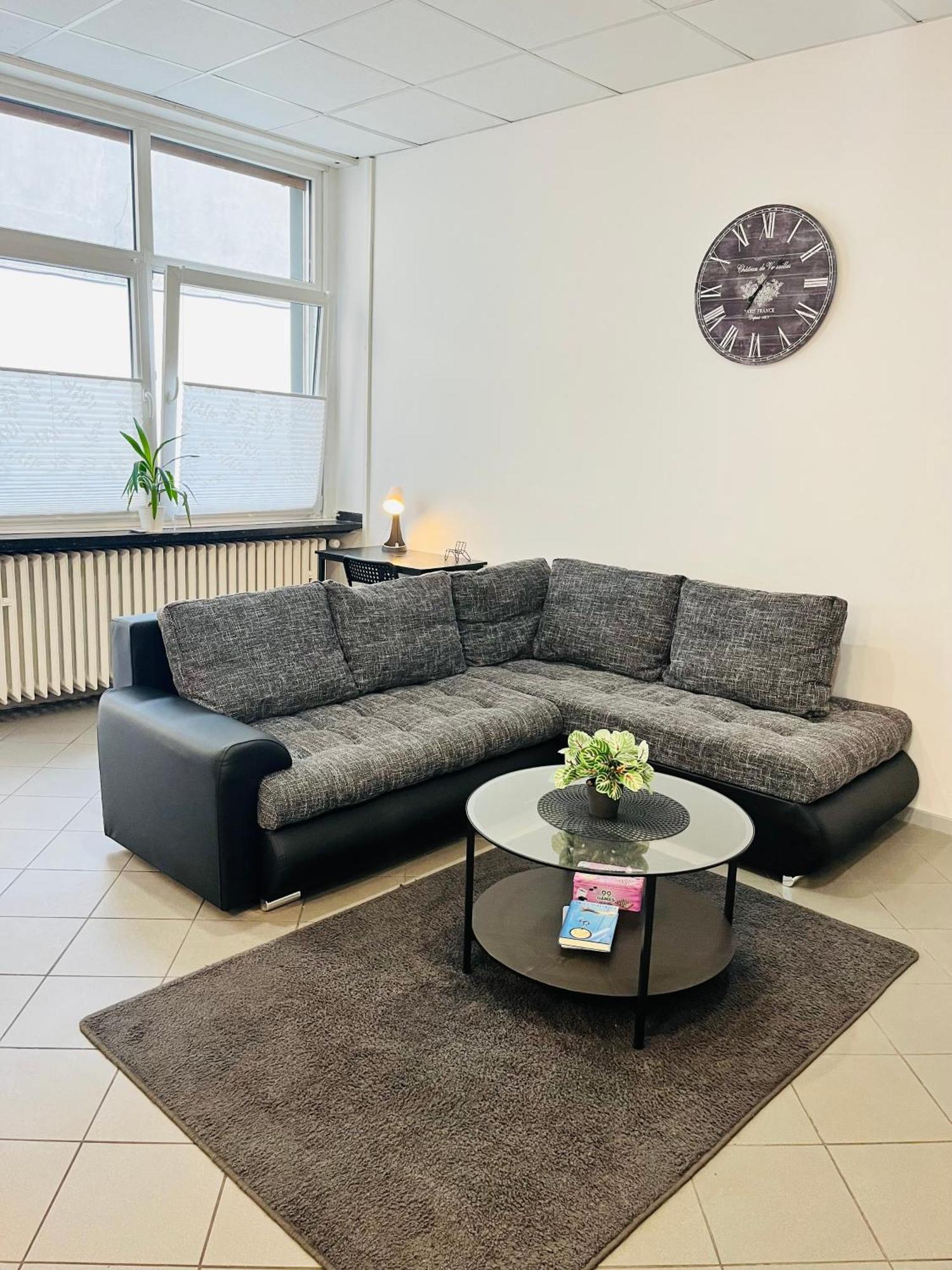 Apartment Central 10D 55Qm Wi-Fi Free Parking Calm Back House Dortmund Esterno foto