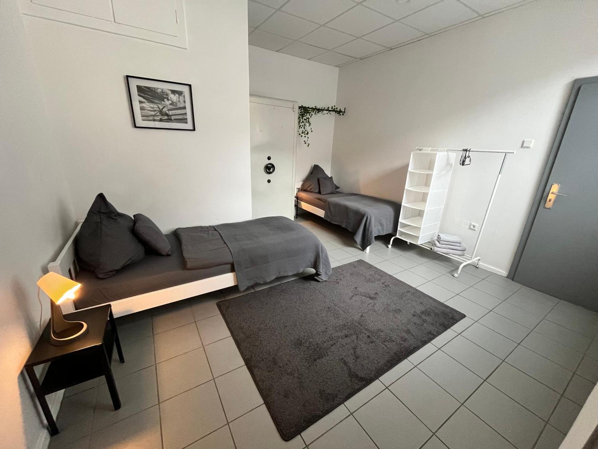Apartment Central 10D 55Qm Wi-Fi Free Parking Calm Back House Dortmund Esterno foto
